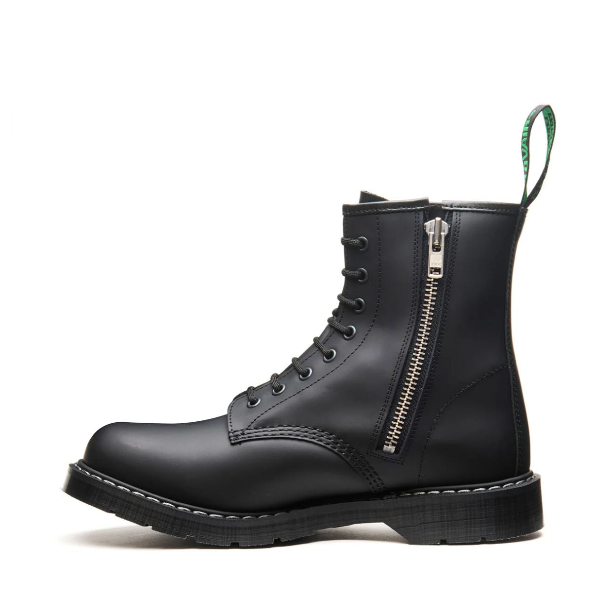 Solovair 8 Eye Zip Derby Boot in Black Greasy