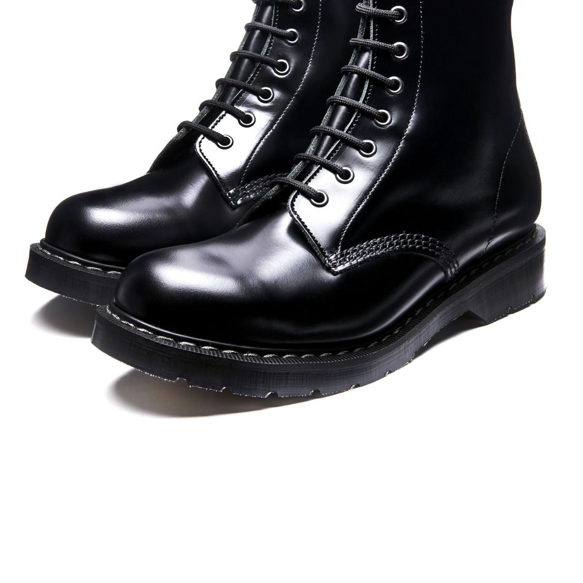 Solovair 8 Eye Zip Derby Boot in Black Hi-Shine