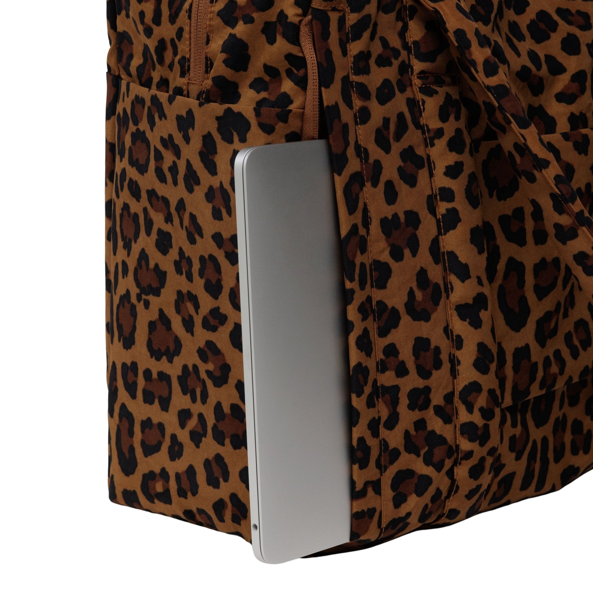 Baggu Small Cloud Carry-On in Leopard