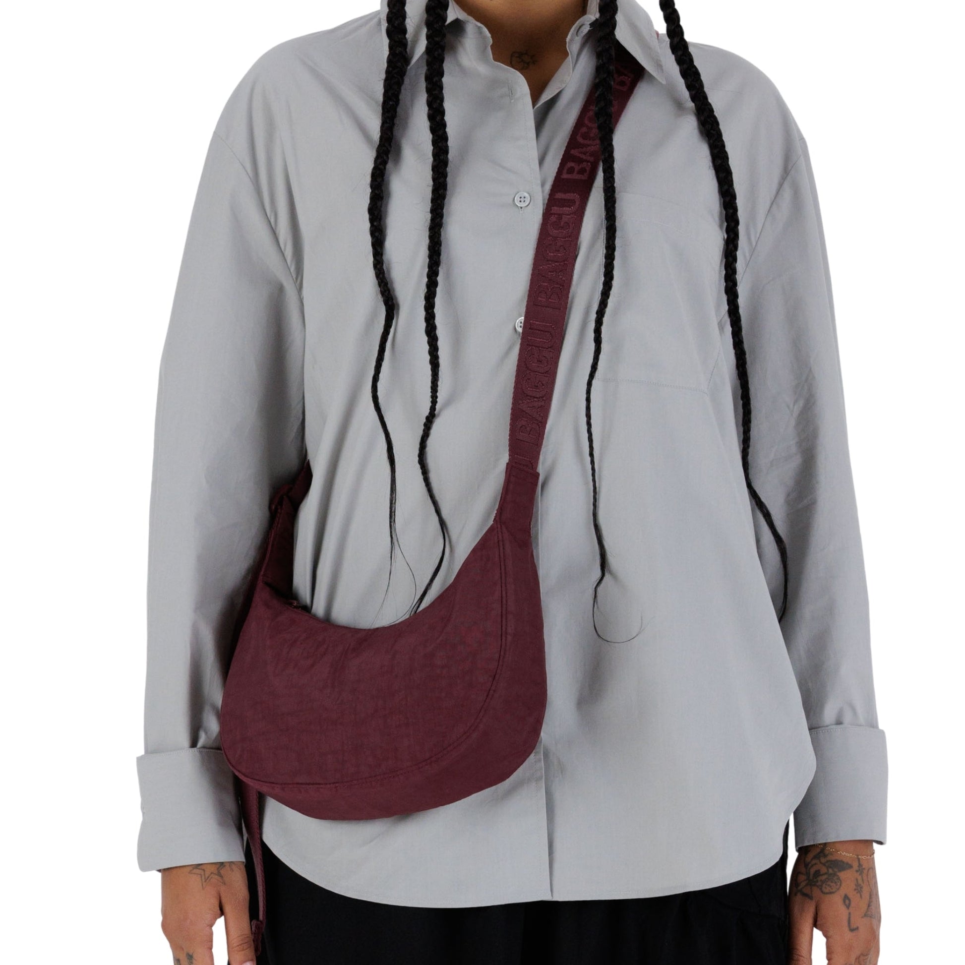 Baggu Small Nylon Crescent Bag in Mahogany