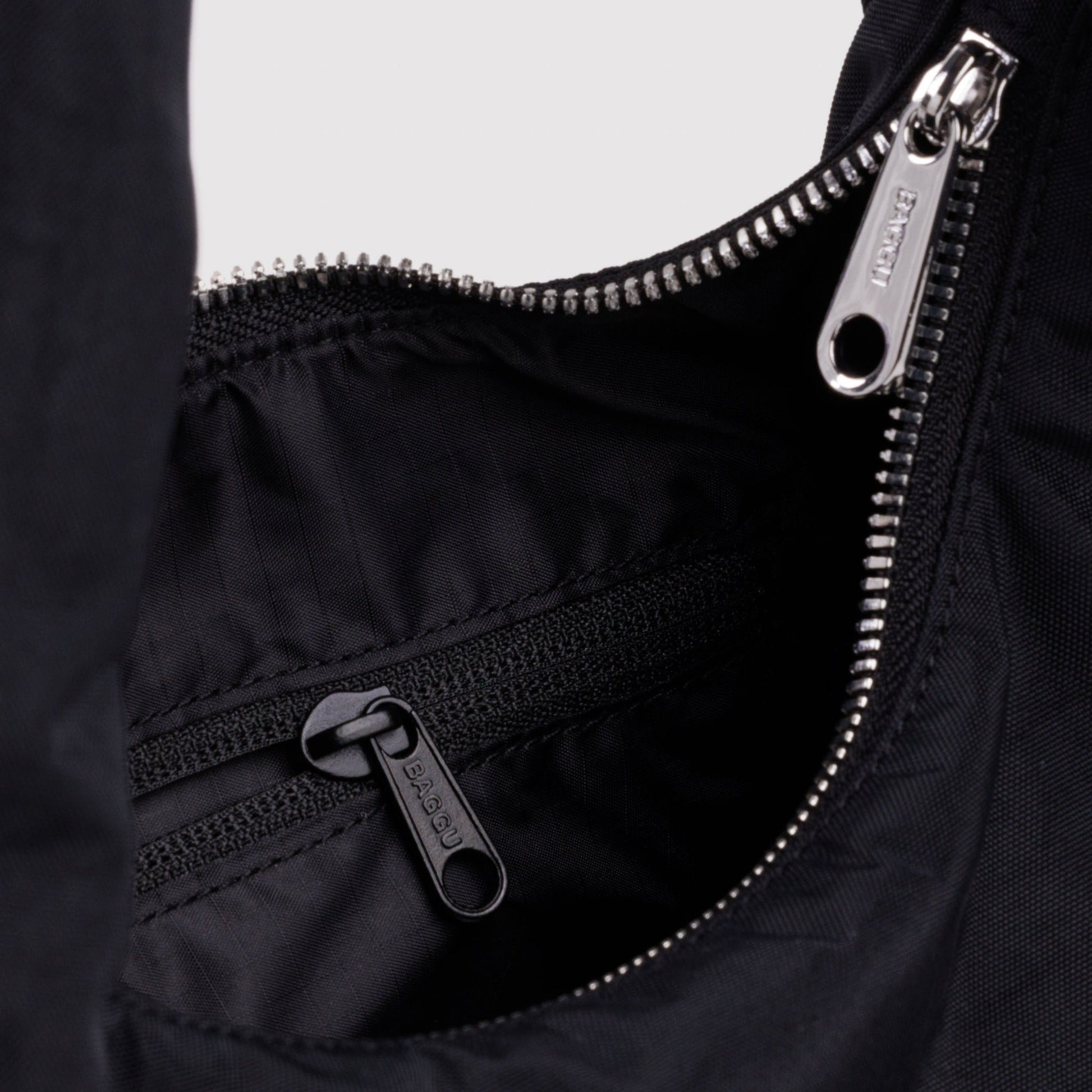 Baggu Small Nylon Meringue Bag in Black