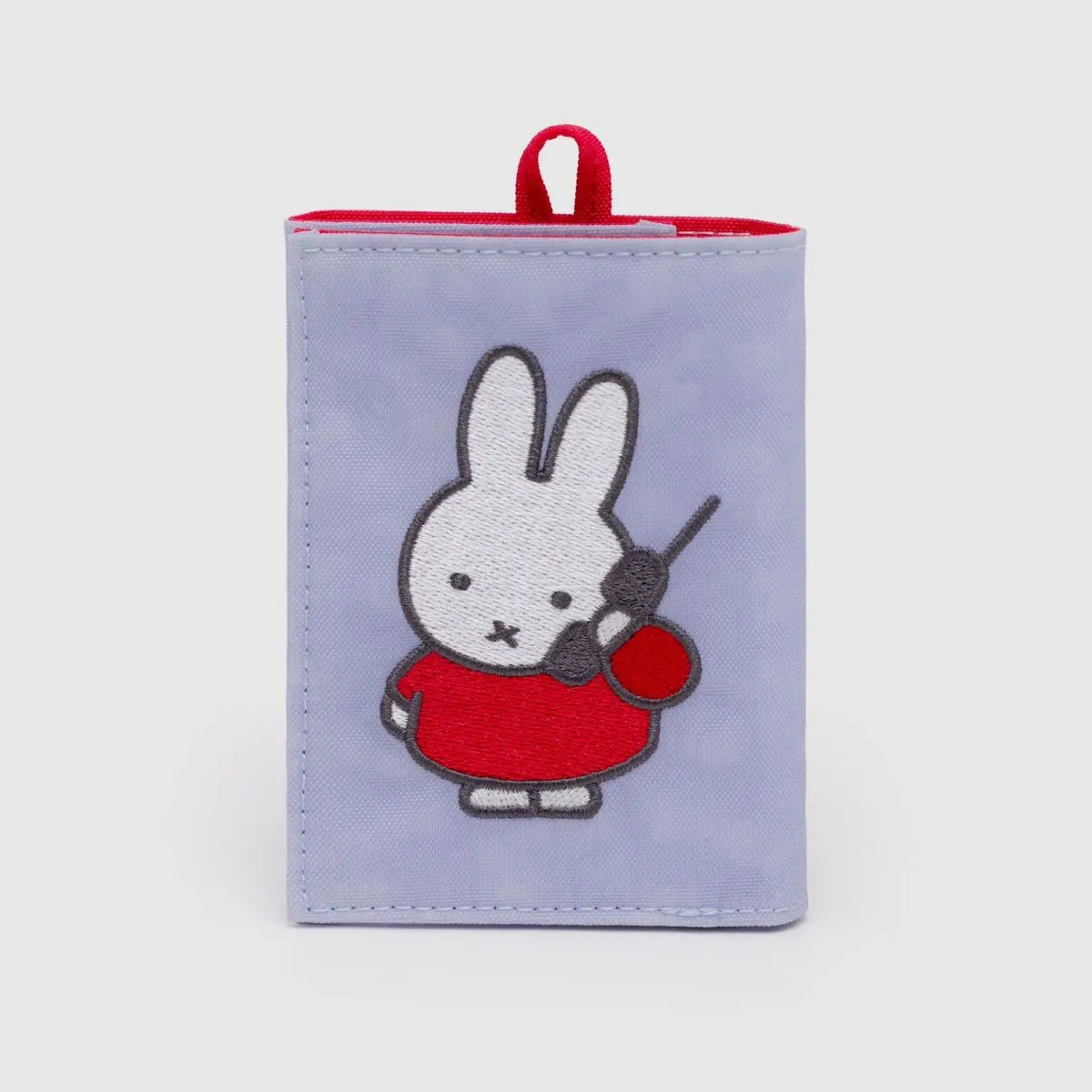 Baggu Snap Wallet in Miffy