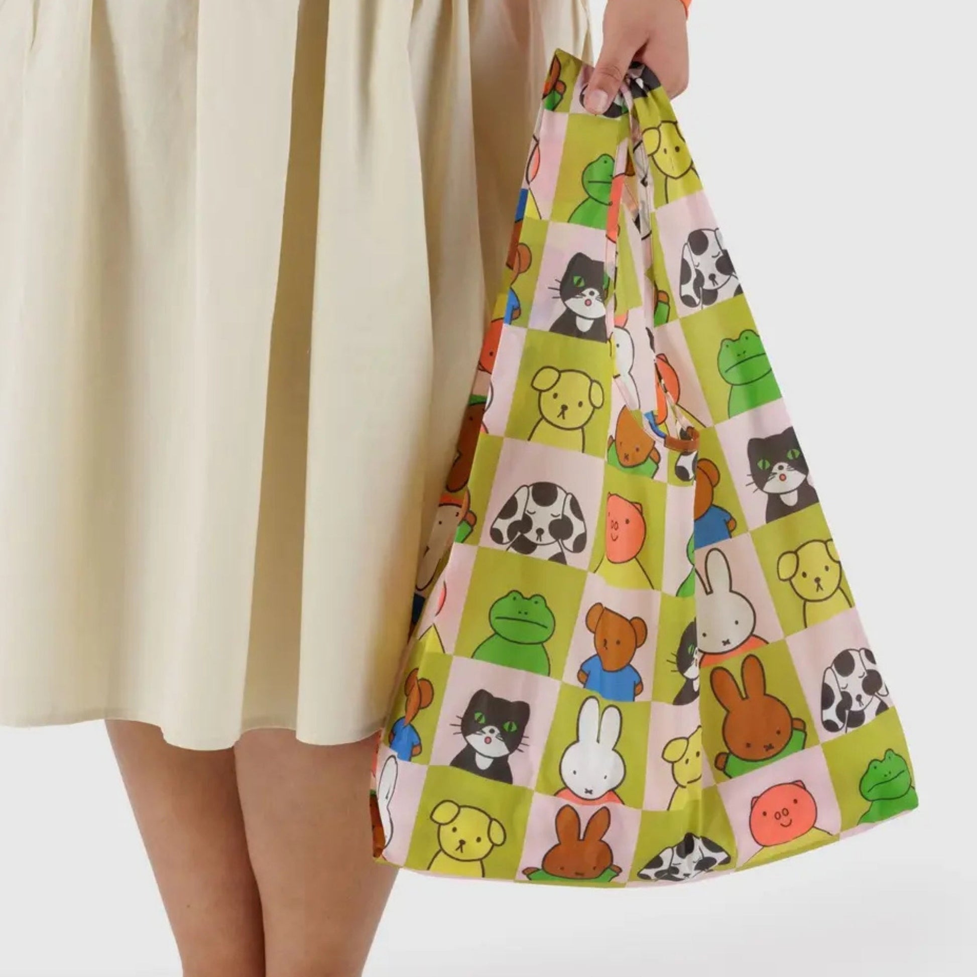 Baggu Standard Bag in Miffy and Friends