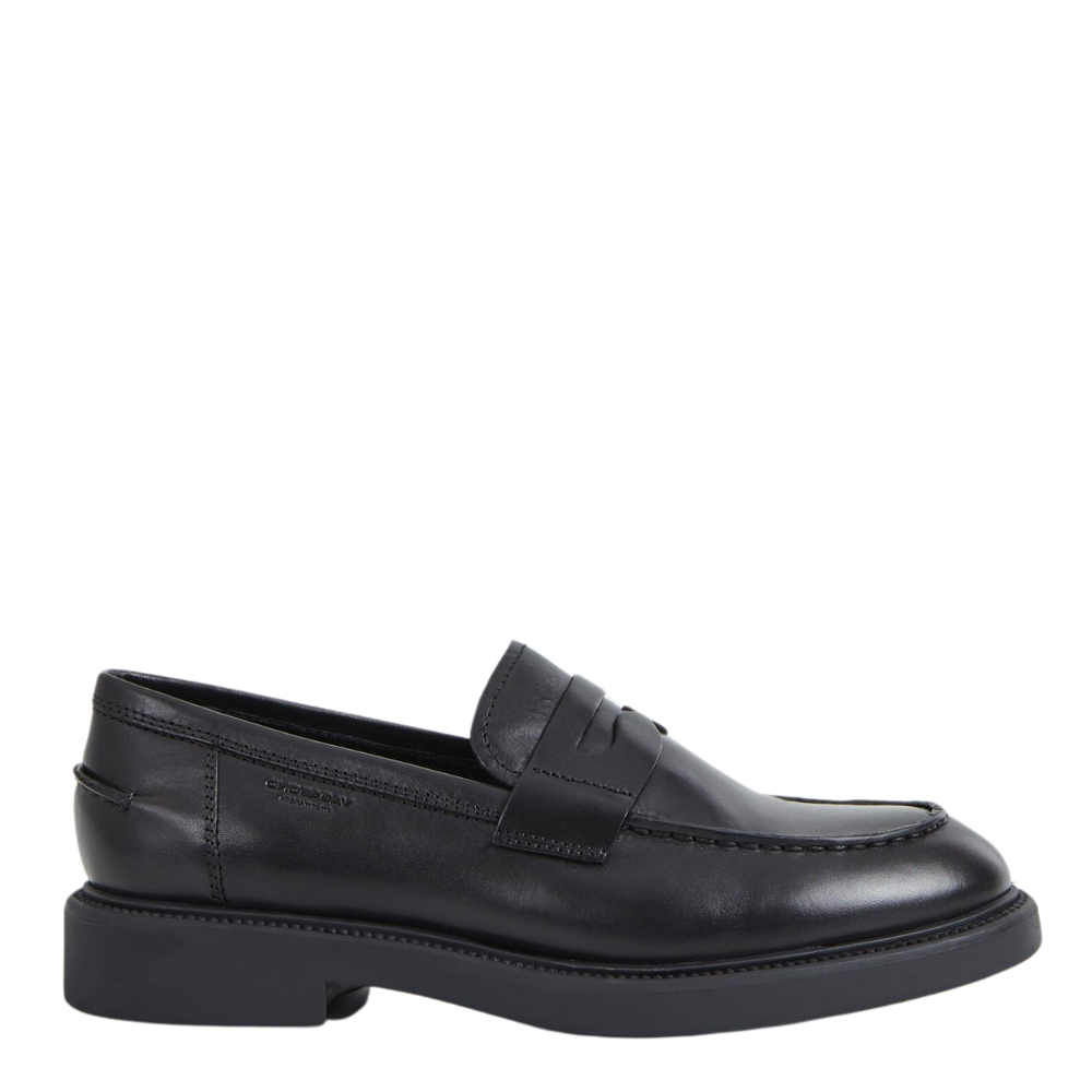 Vagabond Women's Alex W Loafer in Black Leather