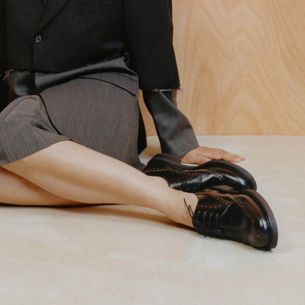 Vagabond Women's Freya Oxford in Black Contrast Edges