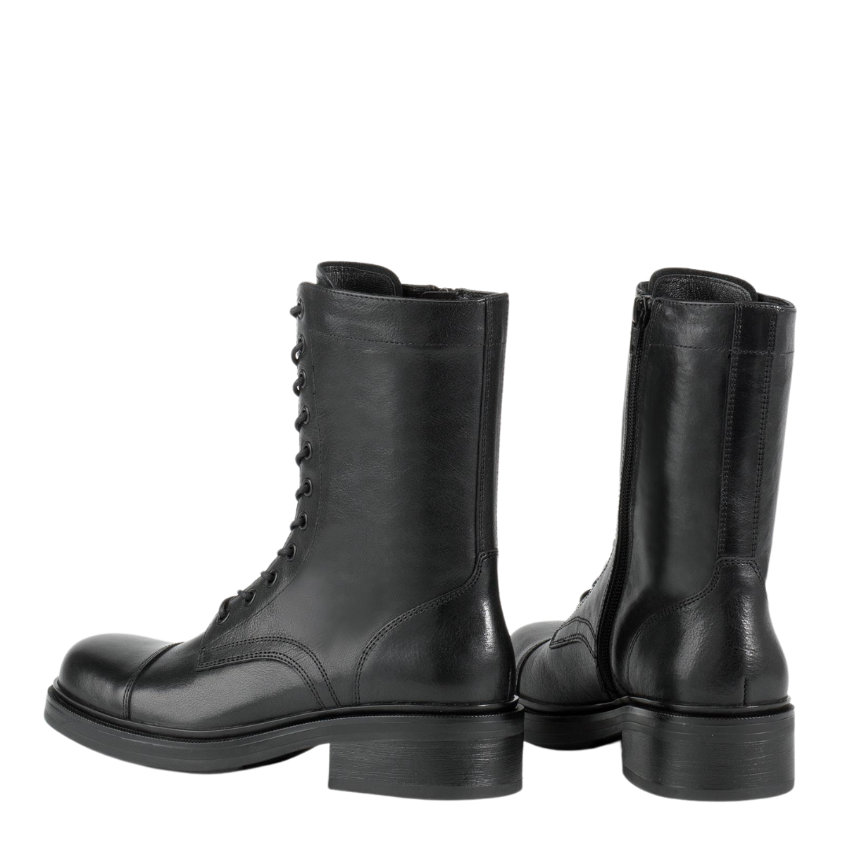 Vagabond Women's Karlie Boots in Black Leather