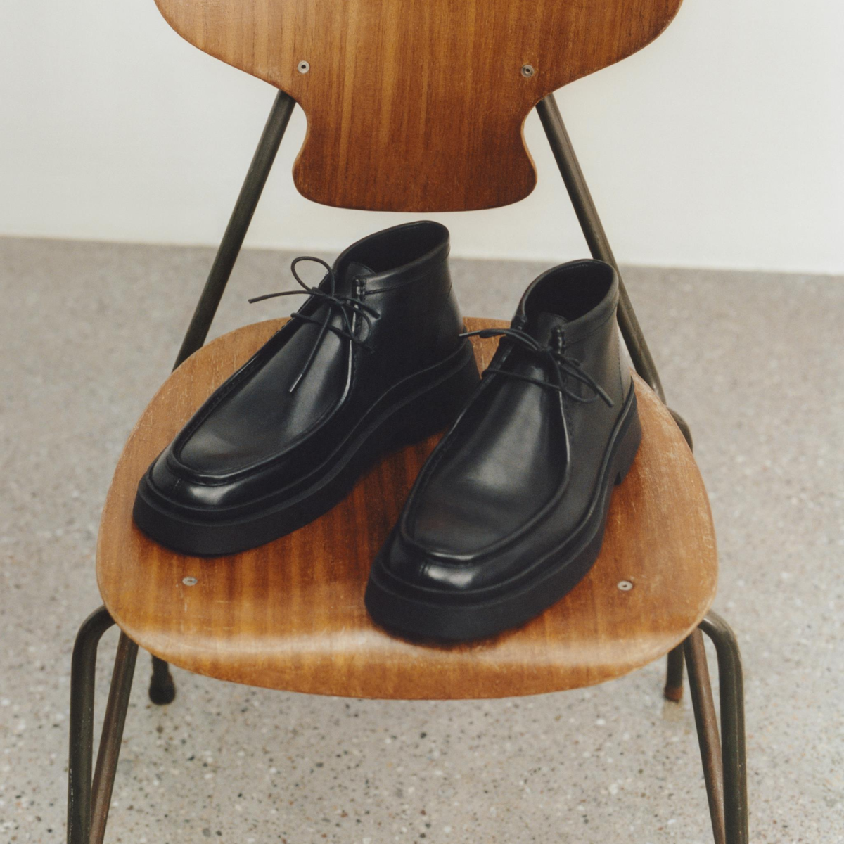 Vagabond Men's Mike Boots in Black Leather