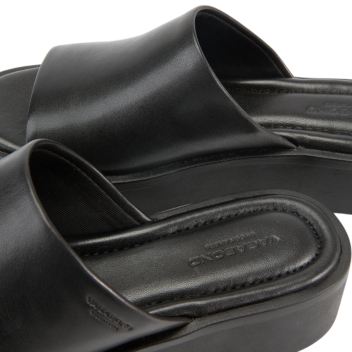 Vagabond Women's Danya Flatform Sandals in Black Leather