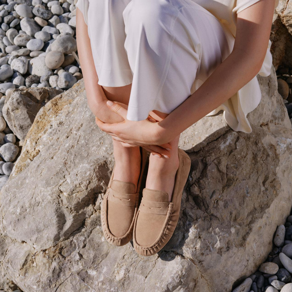 Vagabond Women's Aleya Loafers in Beige Suede