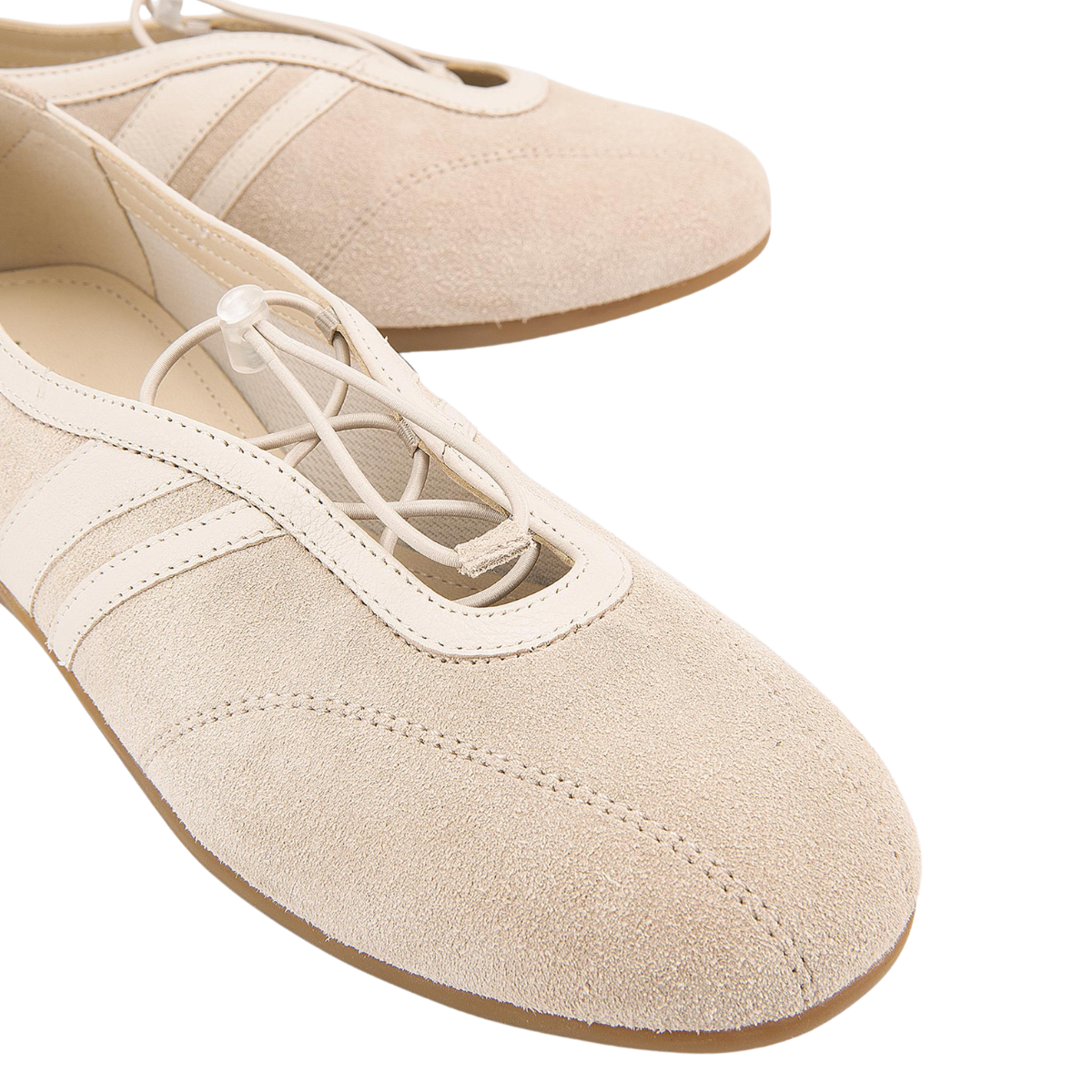 Vagabond Women's Hollie Ballet Flats in Off White Suede