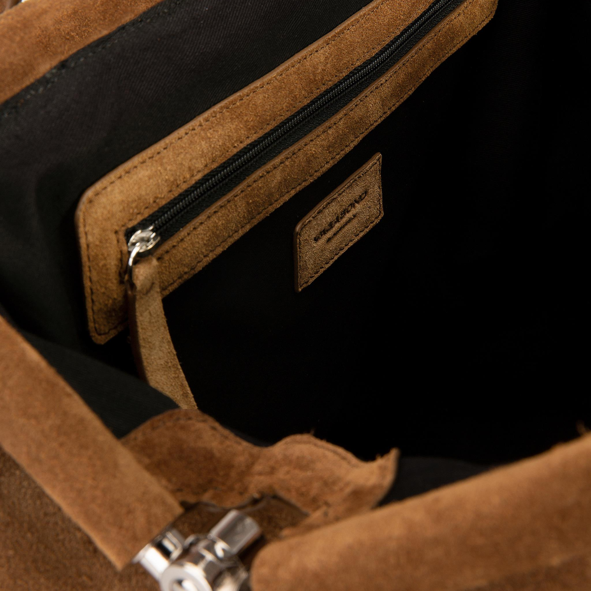 Vagabond Louisiana Bag