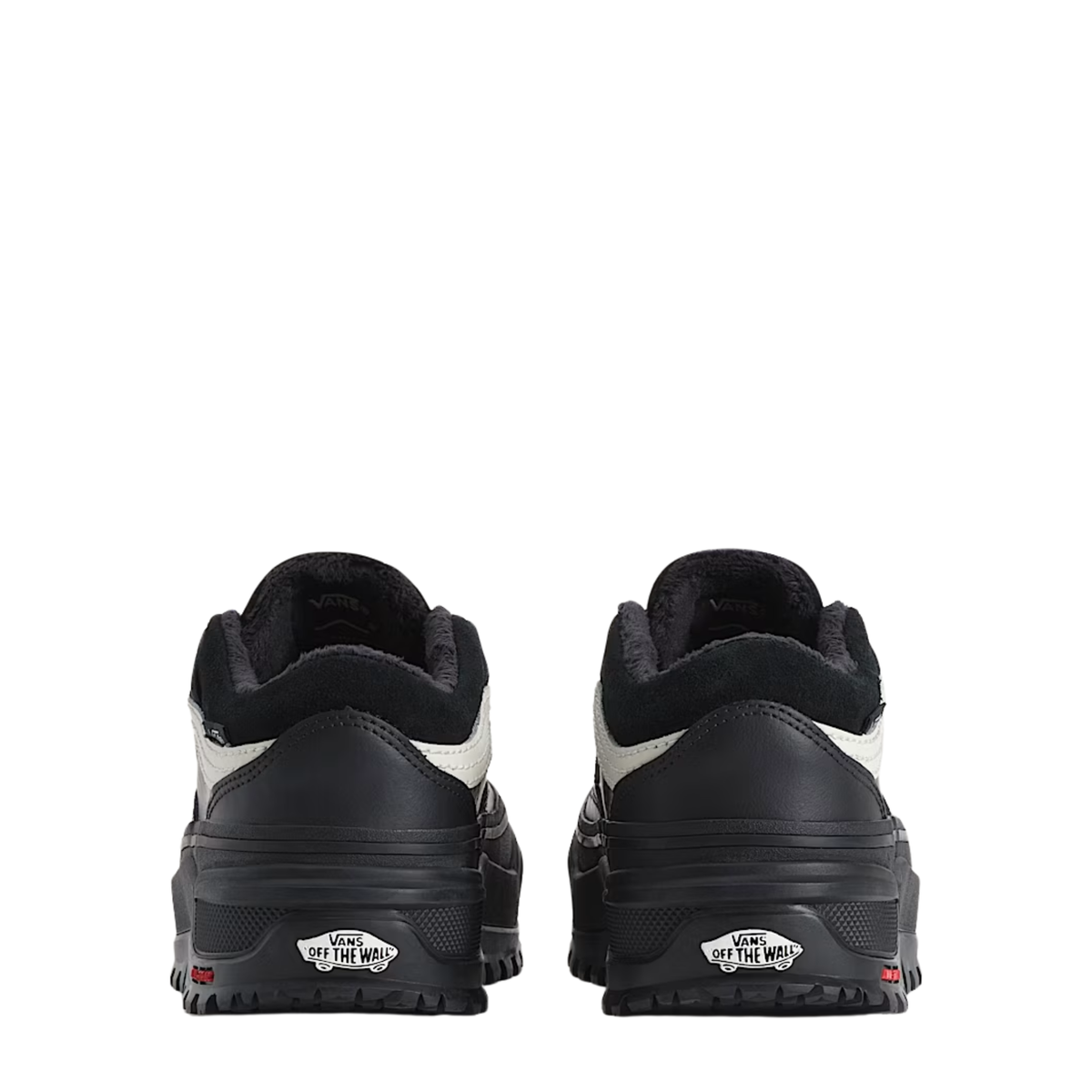 Vans Standard Low Shoe in Black/Turtledove White