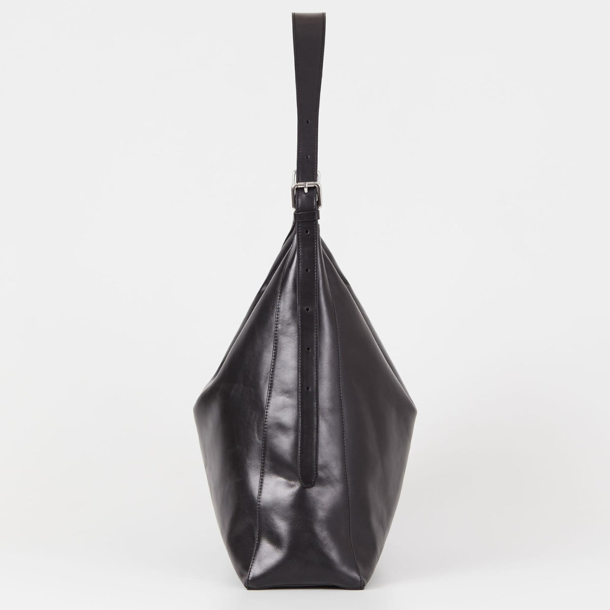Vagabond Hilo Bag in Black Leather