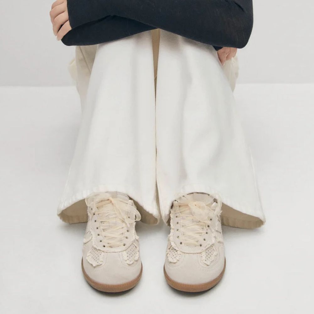 Alohas Women's Tb.490 in Crochet Cream