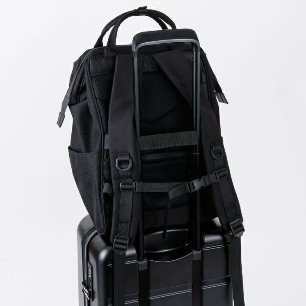anello large unisex backpack for 15inch laptop GRANDE Cinnamon Square GTM0331 anello REPREVE CROSS BOTTLE Backpack