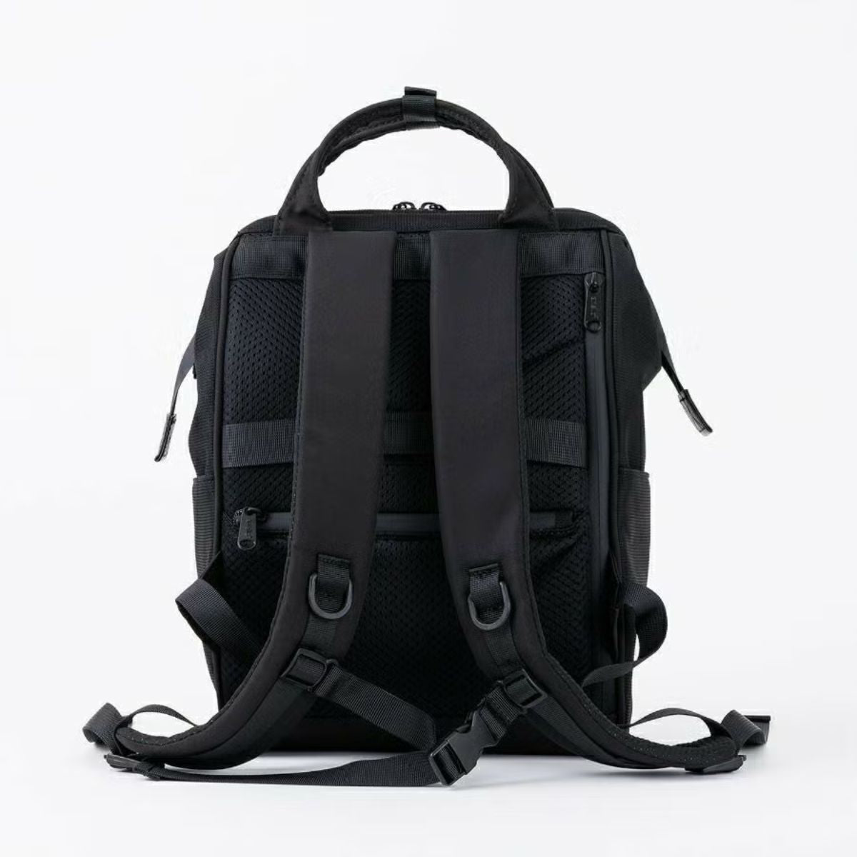 Anello Expand5 Clasp Backpack Regular in Black - Getoutside Shoes