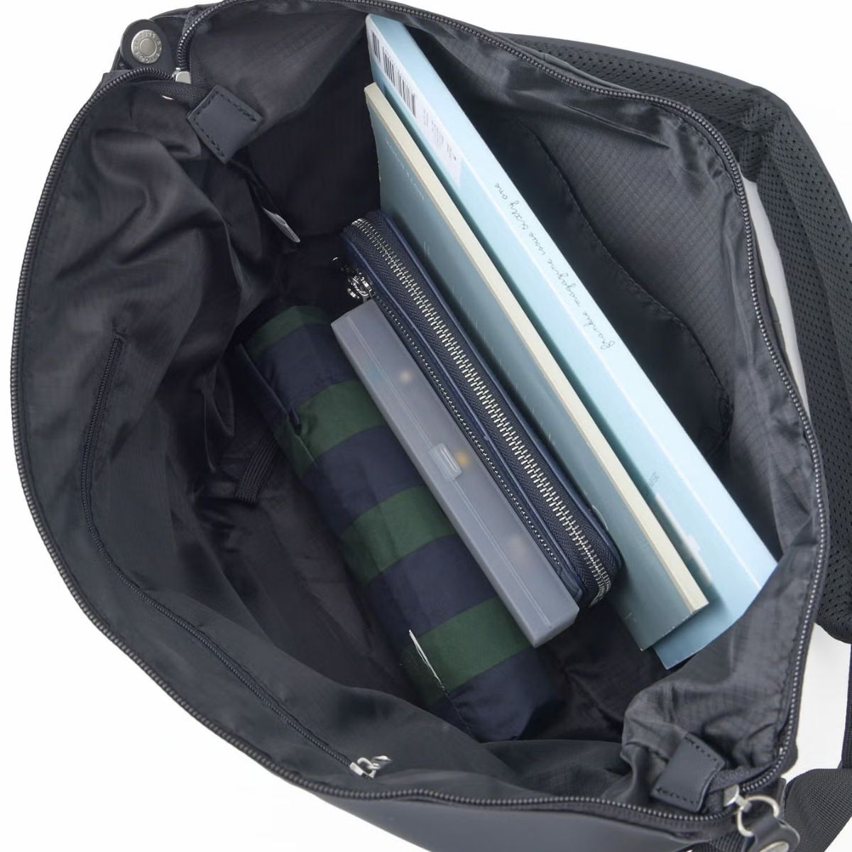 Anello Seek Shoulder Bag in Black - Getoutside Shoes
