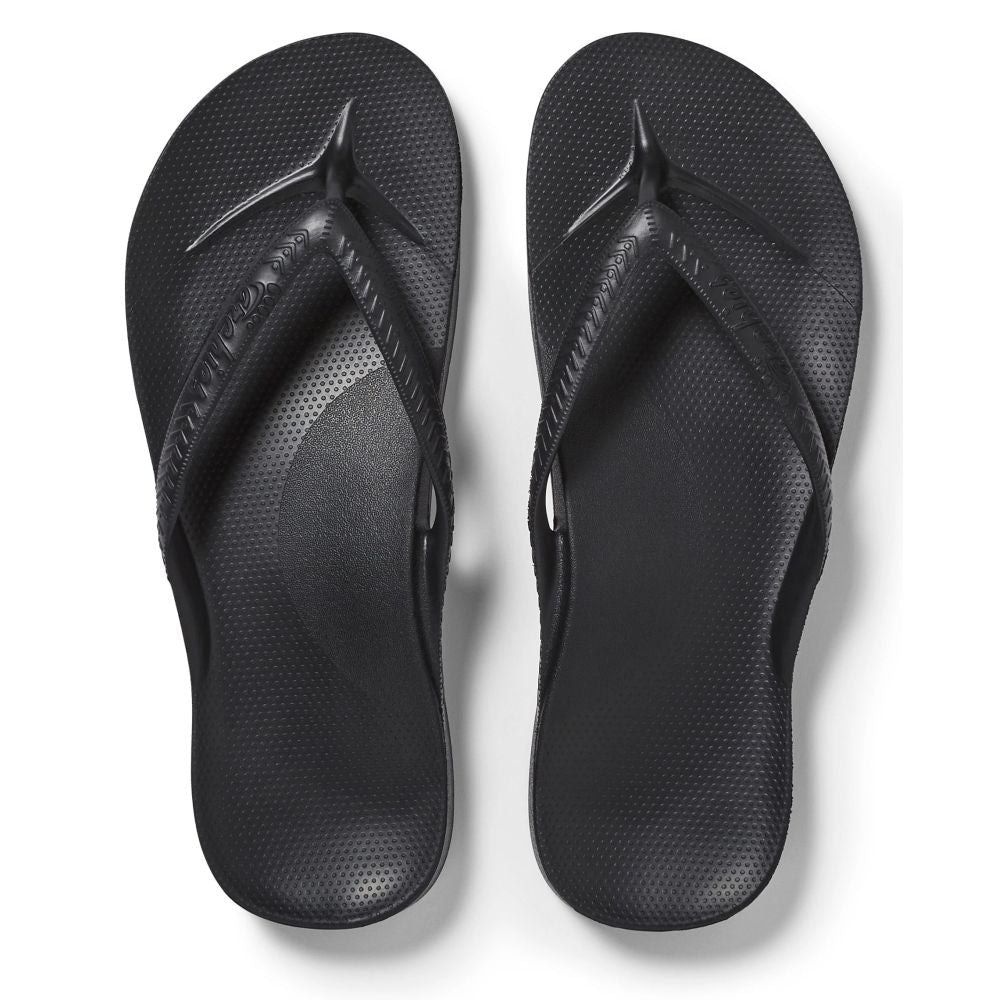 Archies Arch Support Flip Flops in Black - Getoutside Shoes