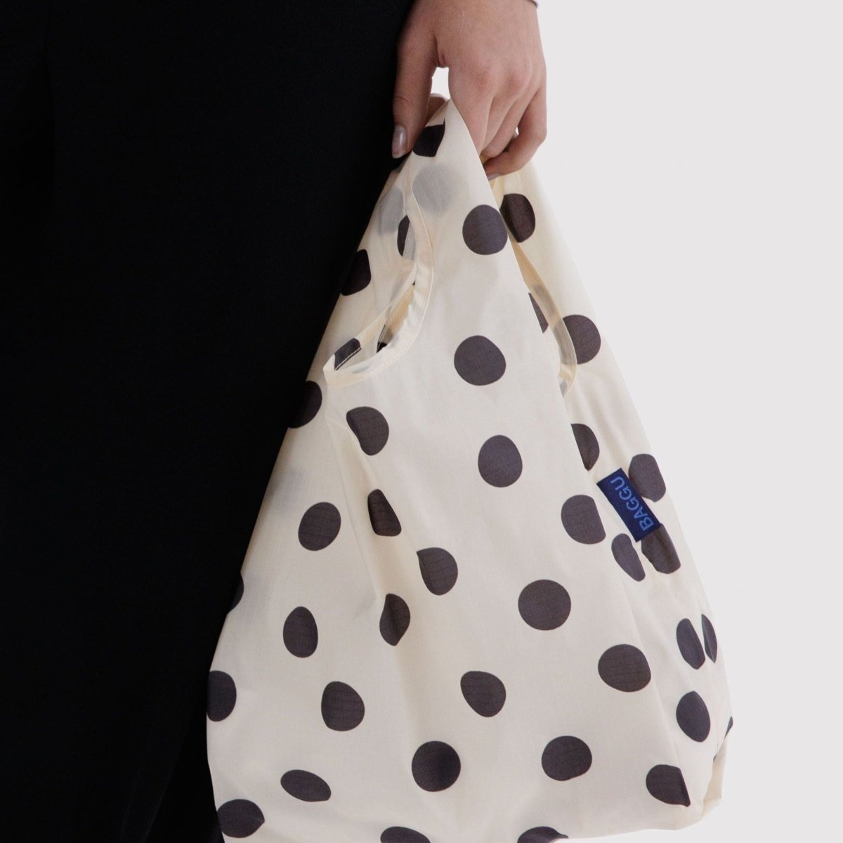 Baggu Baby Baggu in Cream and Black Polka Dot - Getoutside Shoes