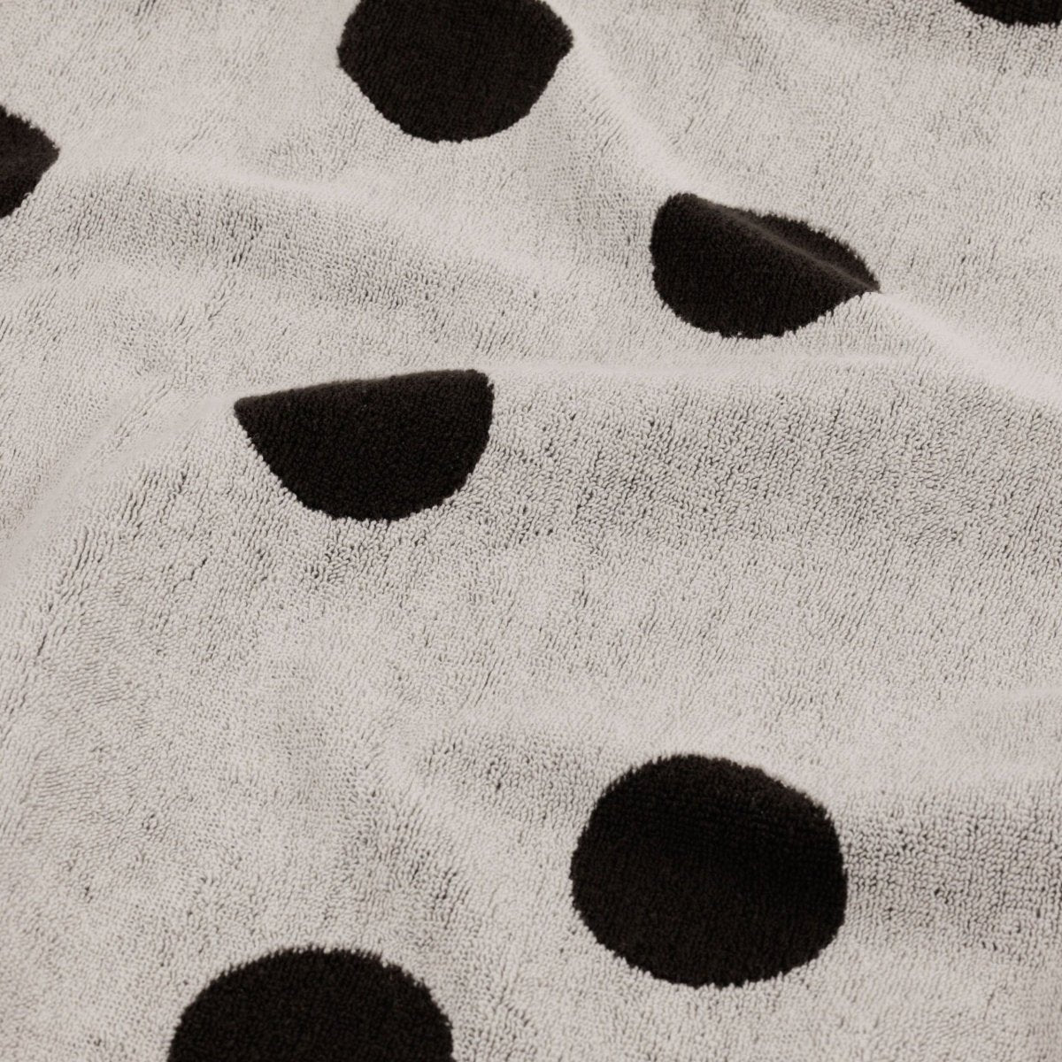 Baggu Bath Towel in Cream and Black Polka Dot - Getoutside Shoes