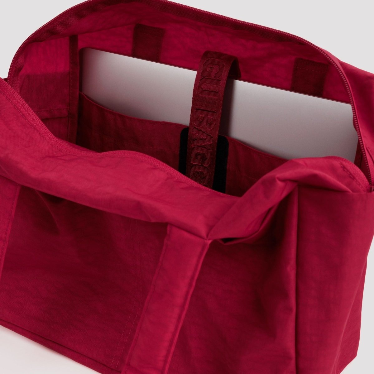 Baggu Everyday Cloud Bag in Cherry - Getoutside Shoes