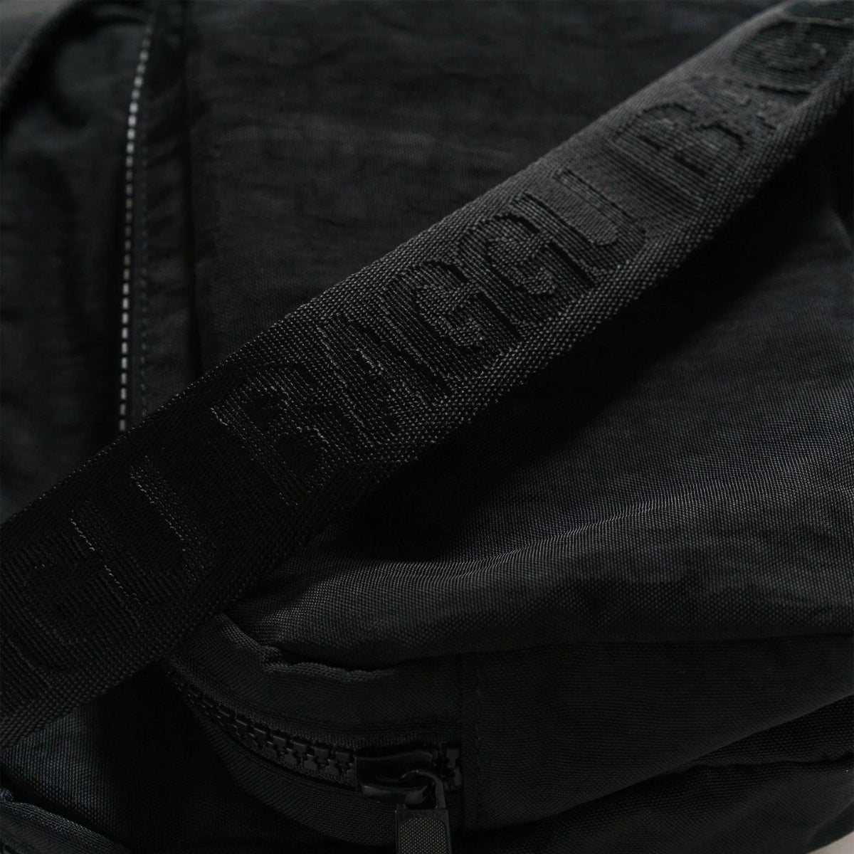 Baggu Fanny Pack in Black - Getoutside Shoes
