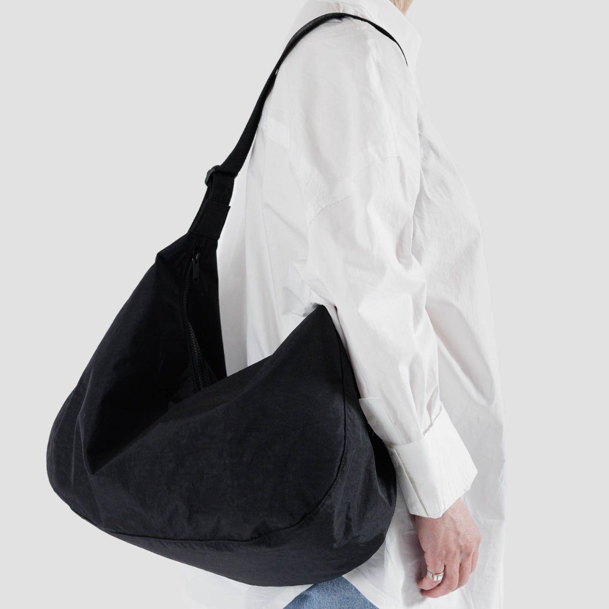 Baggu Large Nylon Crescent Bag in Black - Getoutside Shoes