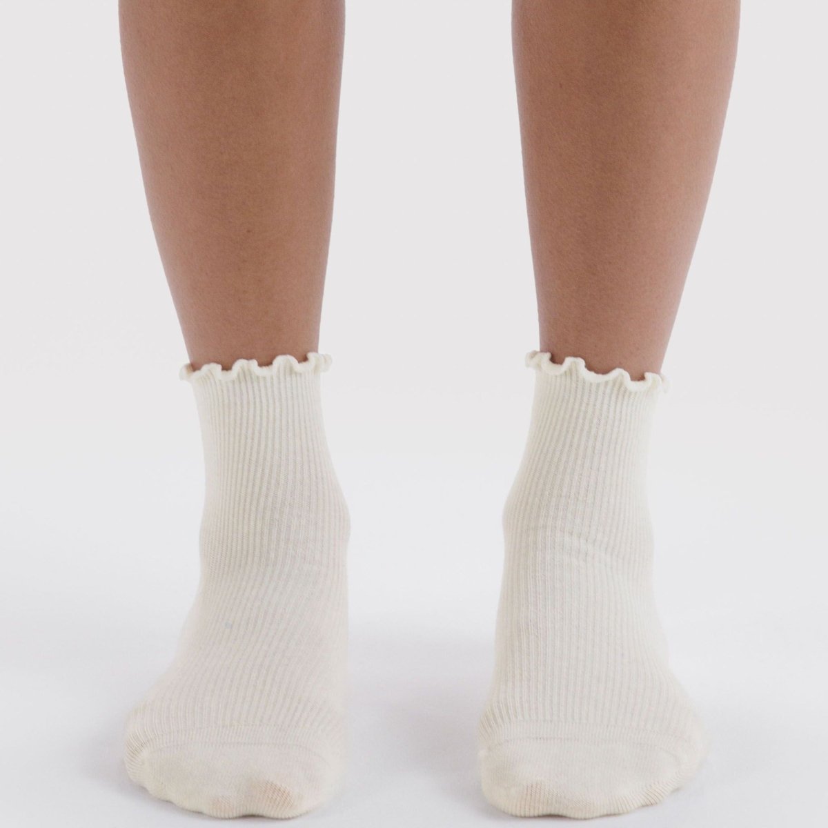 Baggu Lettuce Edge Sock Set of 2 in White - Getoutside Shoes