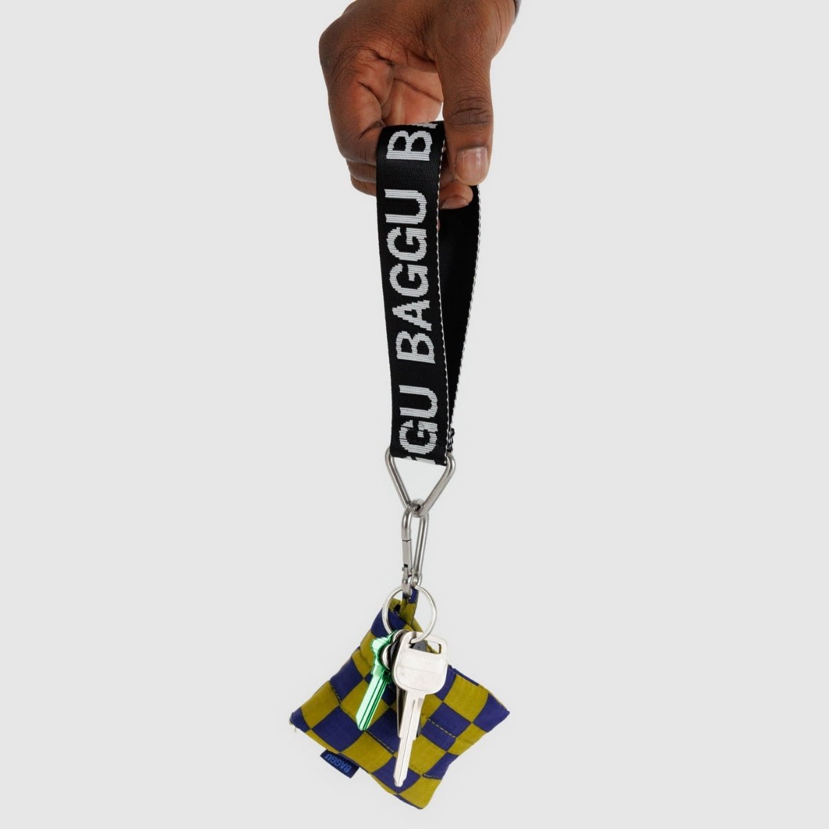 Baggu Logo Keychain in Black and White - Getoutside Shoes
