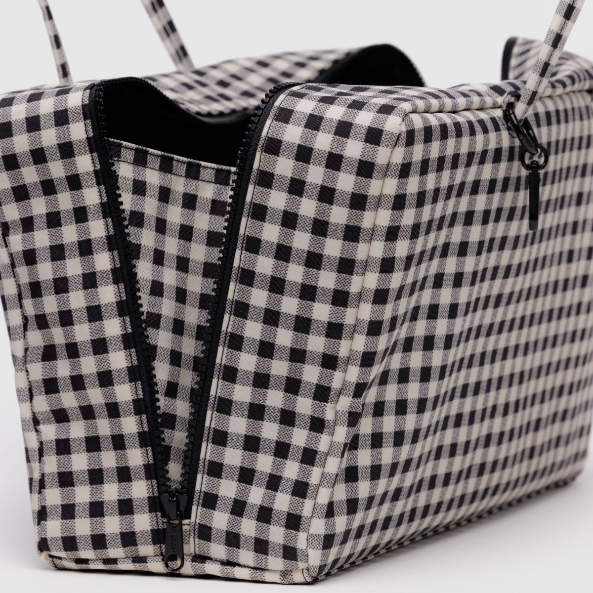 Baggu Medium Nylon Bowler Bag in Black & White Gingham - Getoutside Shoes