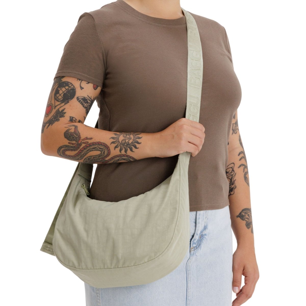Baggu Medium Nylon Crescent Bag in Celadon - Getoutside Shoes