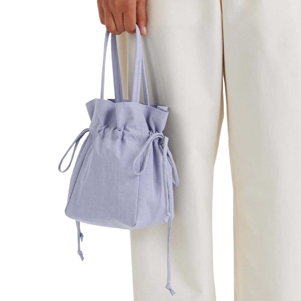 Baggu Nylon Drawstring Bag in Mist - Getoutside Shoes