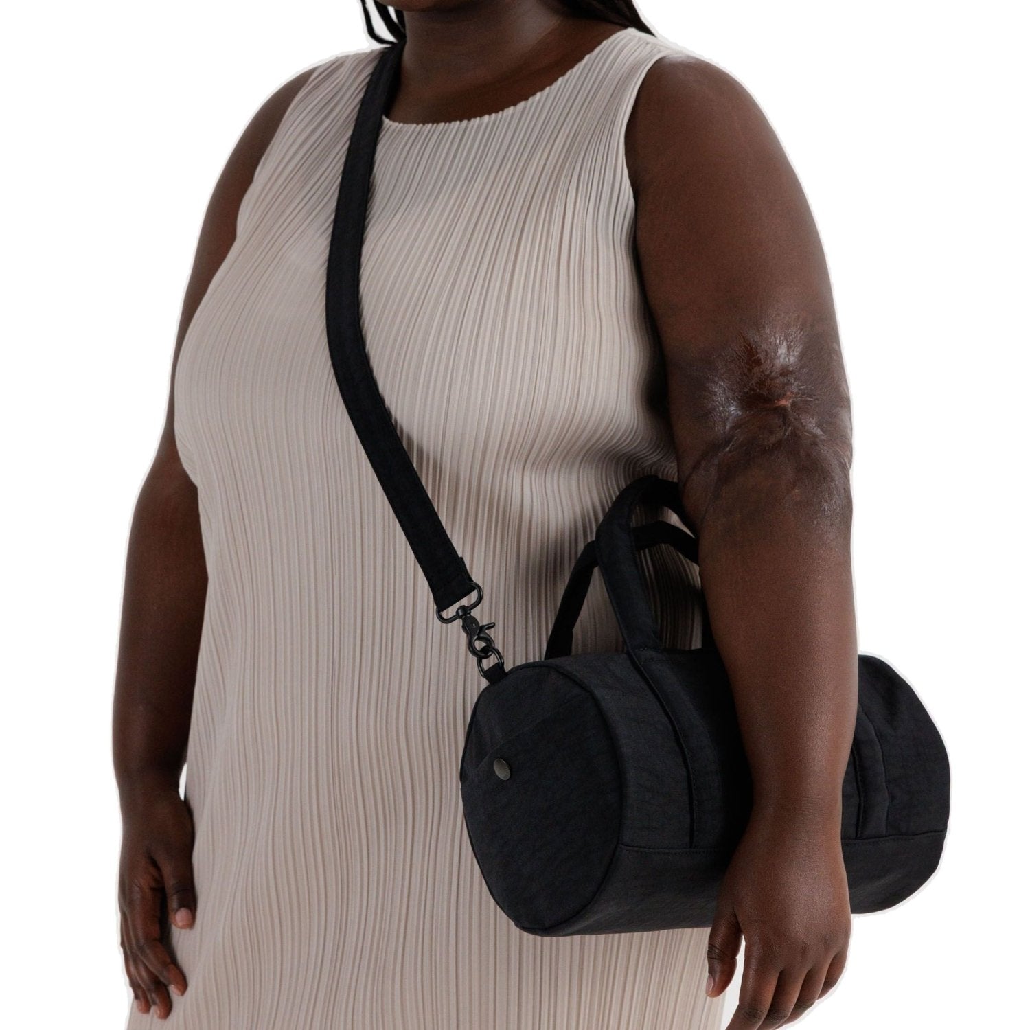 Baggu Nylon Duffle Bag in Black - Getoutside Shoes
