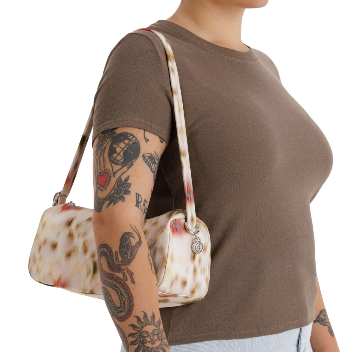 Baggu Nylon Loaf Bag in Abstract Floral - Getoutside Shoes