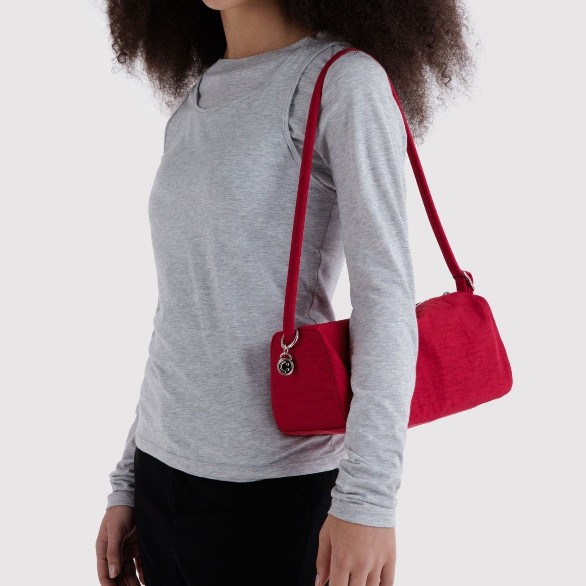 Baggu Nylon Loaf Bag in Cherry - Getoutside Shoes