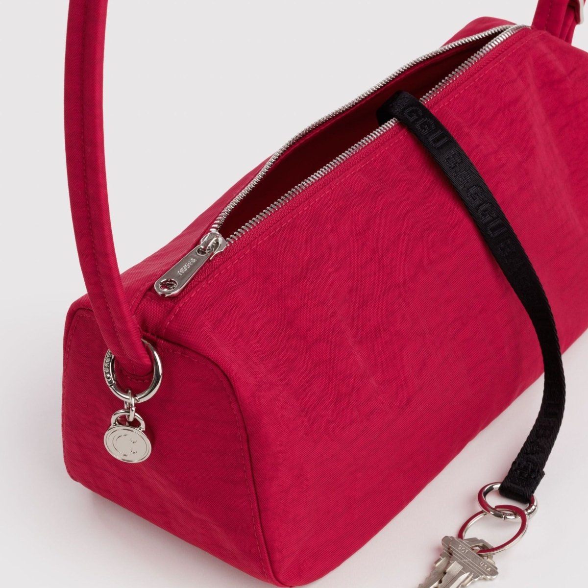 Baggu Nylon Loaf Bag in Cherry - Getoutside Shoes