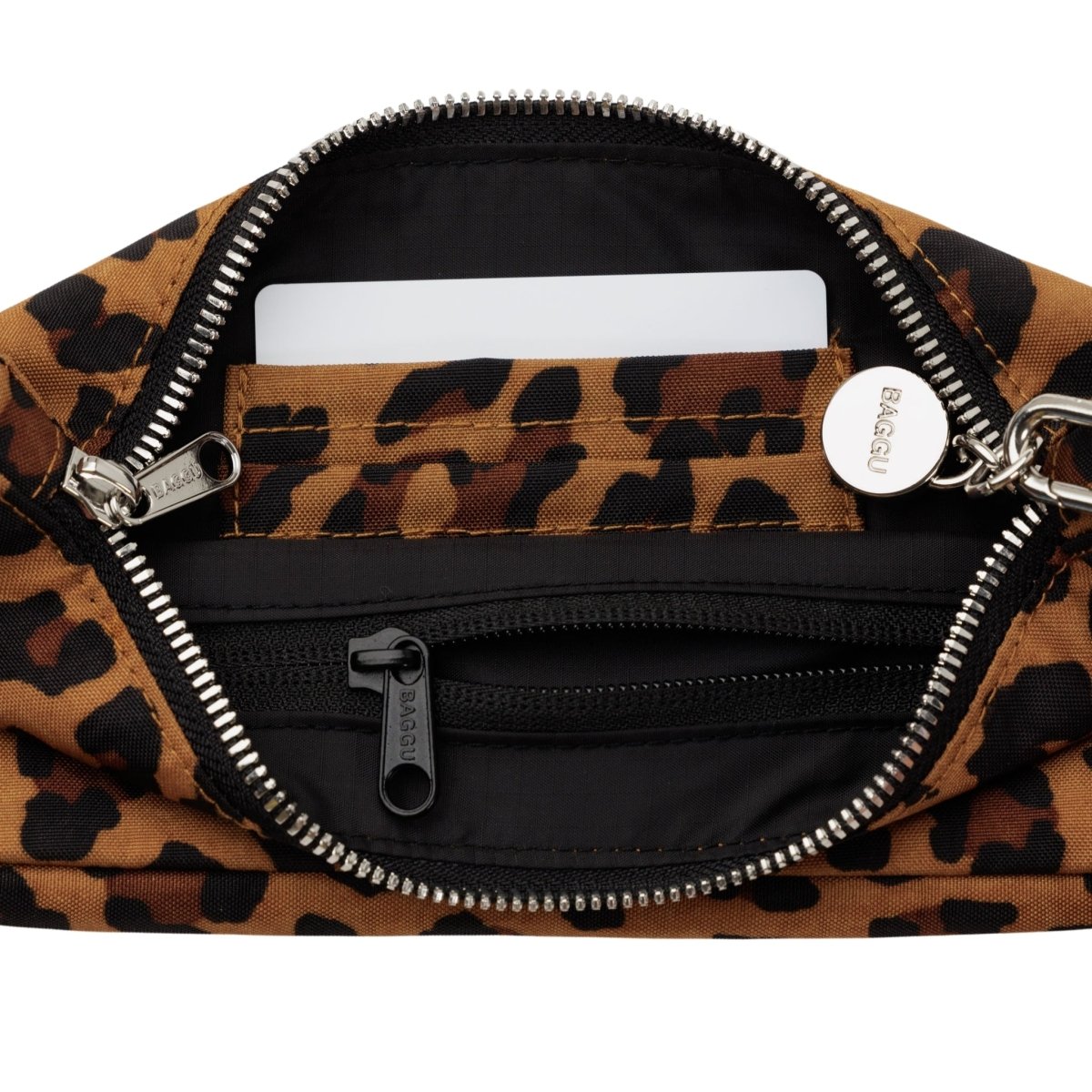 Baggu Nylon Pochette in Leopard - Getoutside Shoes