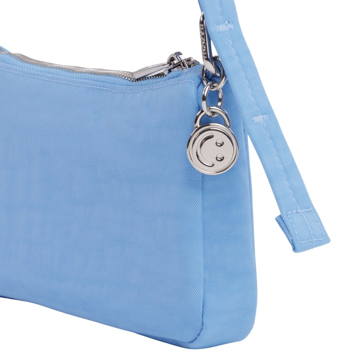 Baggu Nylon Pochette in Piscine - Getoutside Shoes