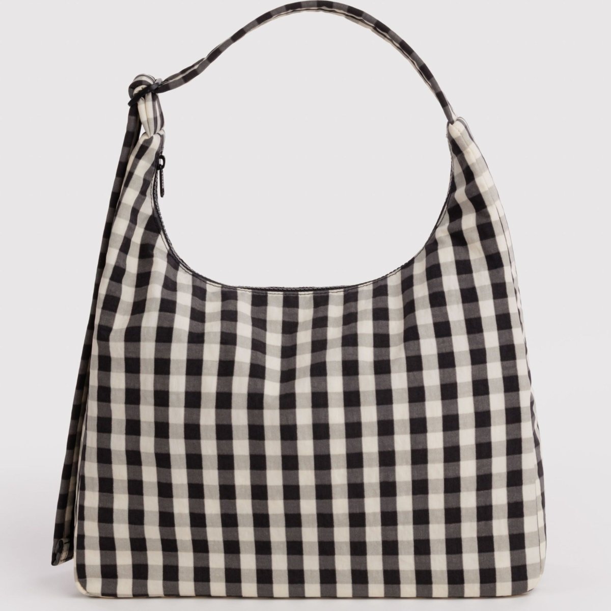 Baggu Nylon Shoulder Bag in Black And Cream Gingham - Getoutside Shoes