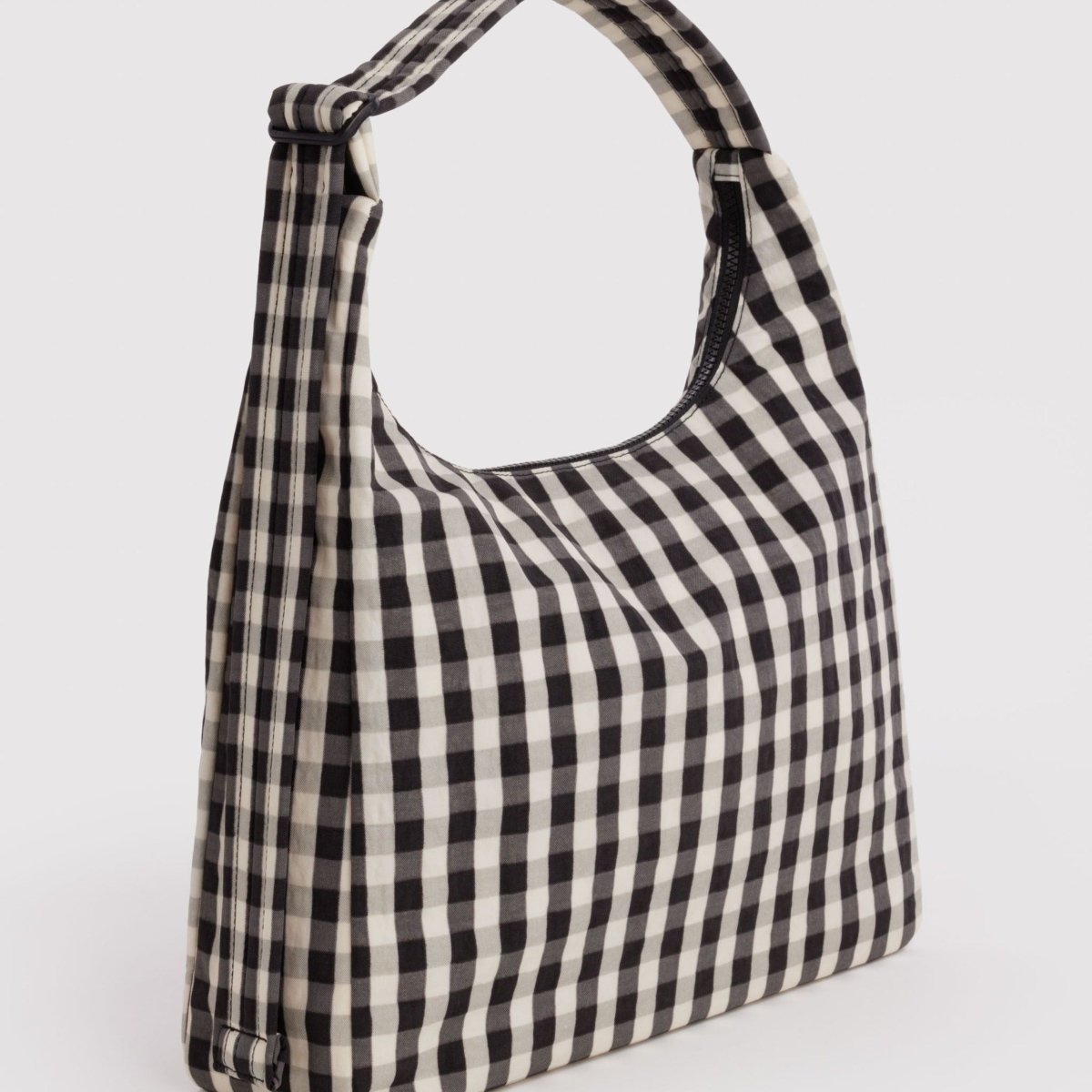 Baggu Nylon Shoulder Bag in Black And Cream Gingham - Getoutside Shoes