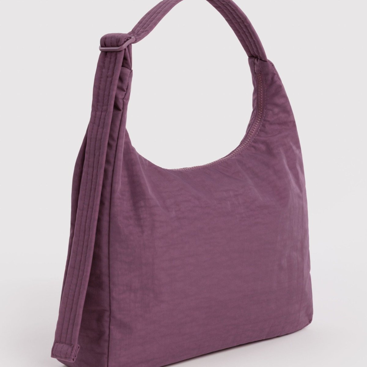 Baggu Nylon Shoulder Bag in Wild Plum - Getoutside Shoes