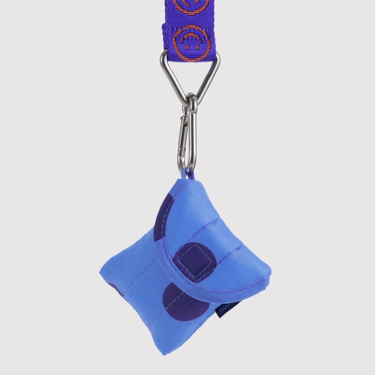 Baggu Puffy Earbuds Case in Blue Polka Dot - Getoutside Shoes