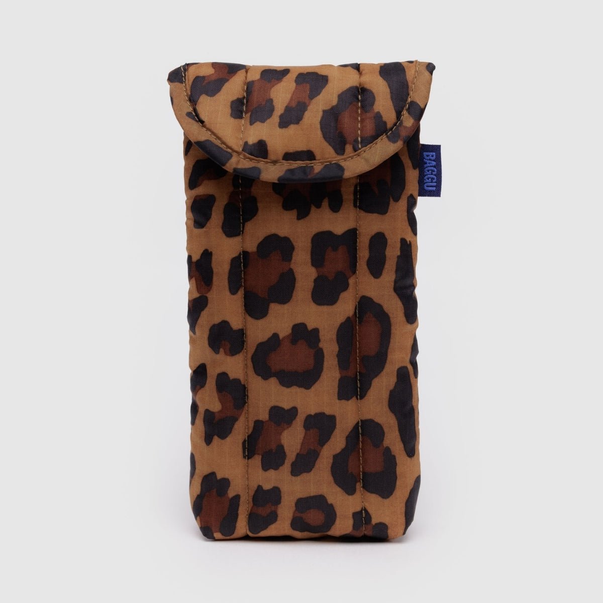 Baggu Puffy Glasses Sleeve in Leopard - Getoutside Shoes