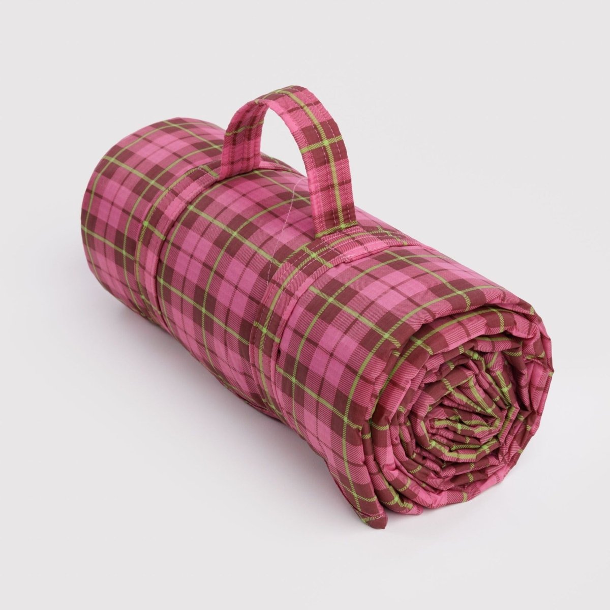 Baggu Puffy Picnic Blanket in Azalea Pink Tartan - Getoutside Shoes
