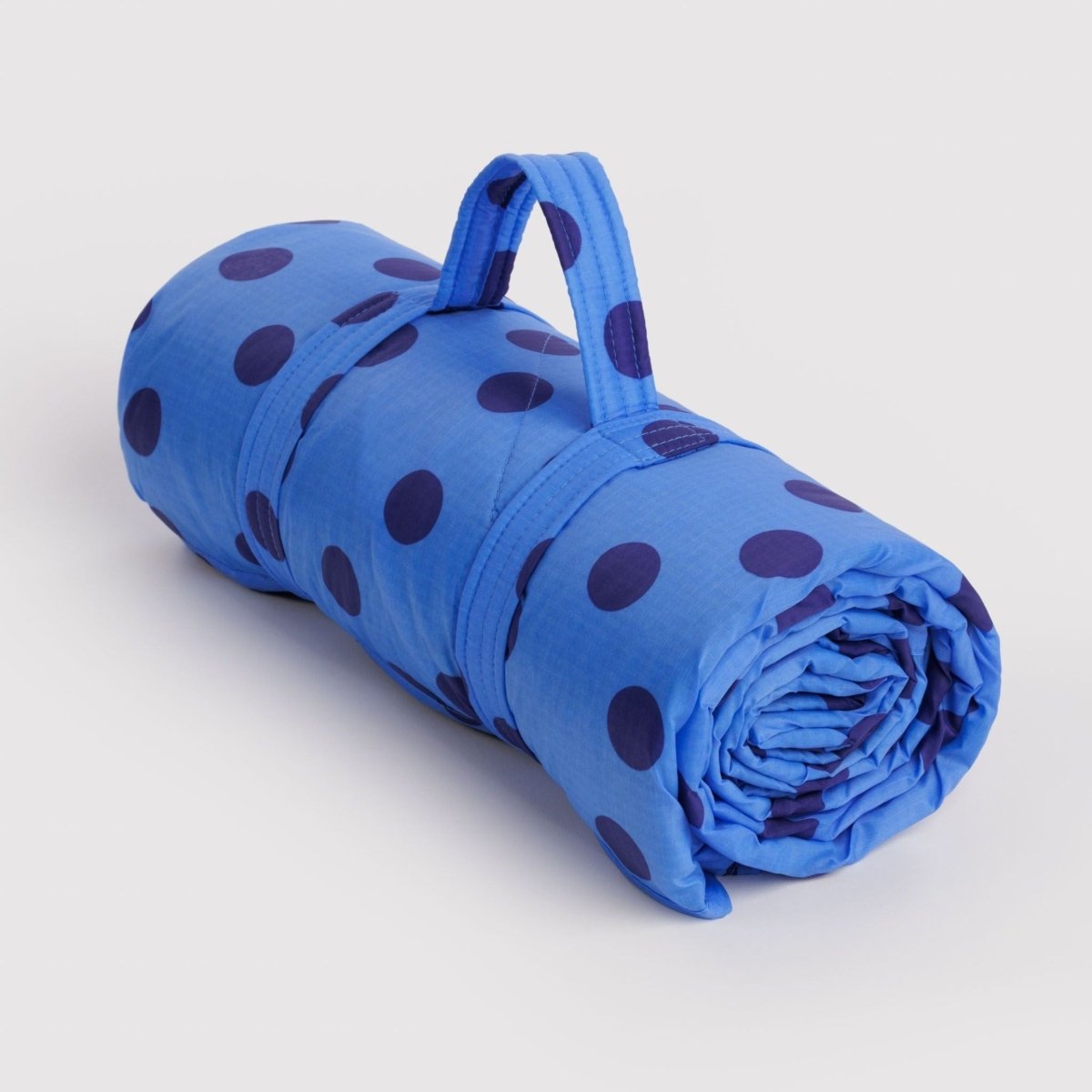 Baggu Puffy Picnic Blanket in Blue Polka Dot - Getoutside Shoes
