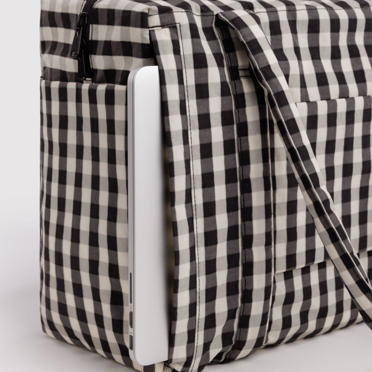 Baggu Small Cloud Carry-On in Black And Cream Gingham - Getoutside Shoes