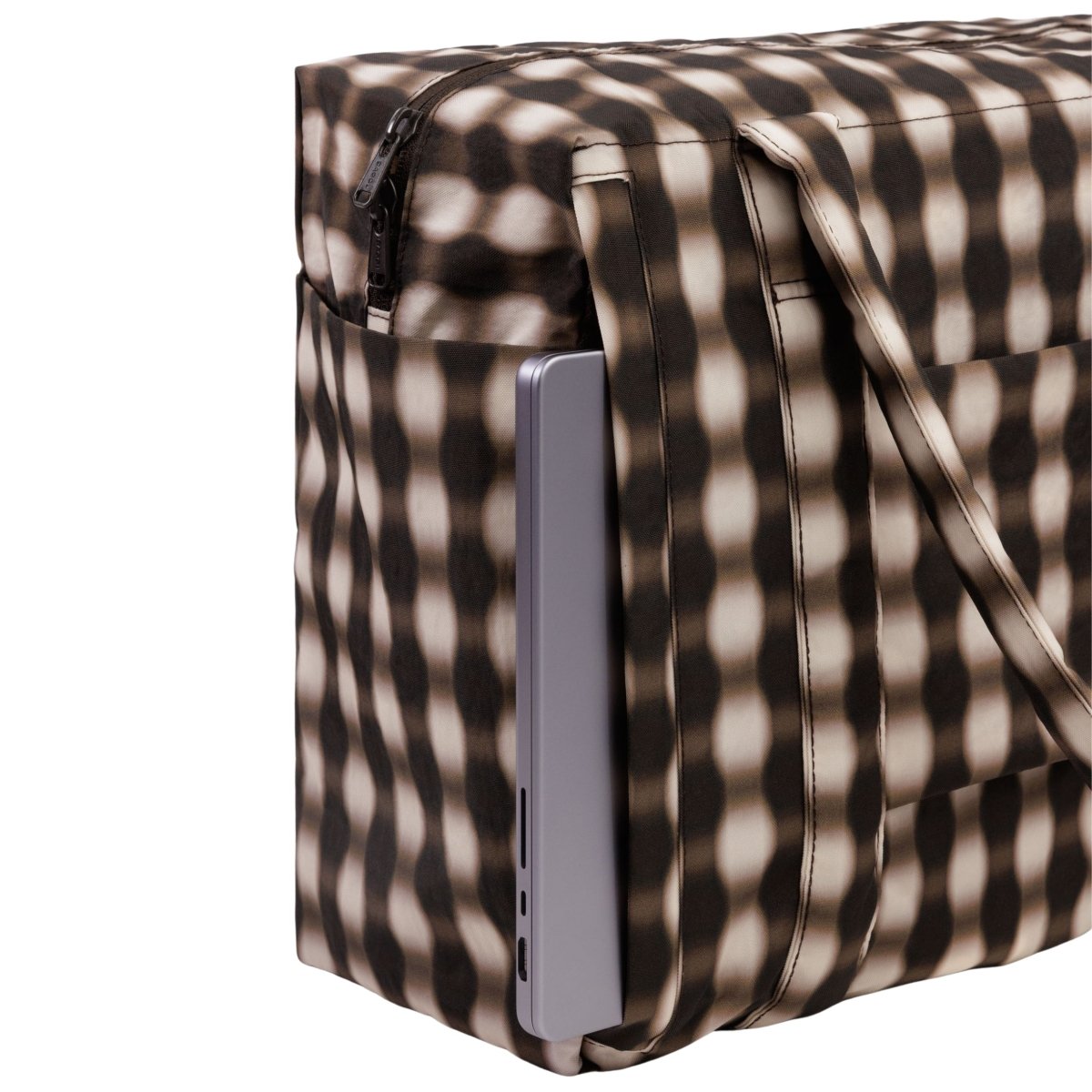 Baggu Small Cloud Carry - On in Blurred Gingham Brown - Getoutside Shoes