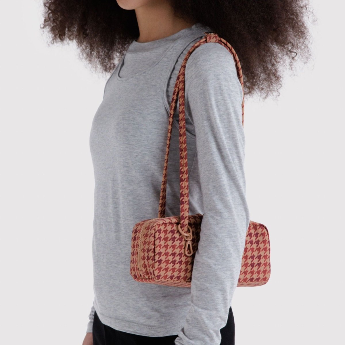 Baggu Small Nylon Bowler Bag in Tan Houndstooth - Getoutside Shoes