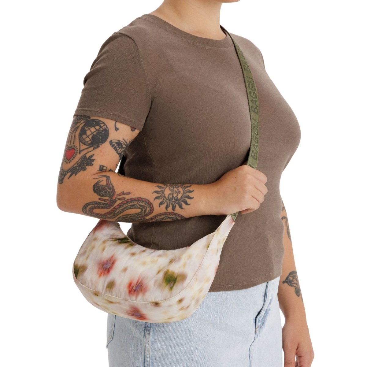 Baggu Small Nylon Crescent Bag in Abstract Floral - Getoutside Shoes