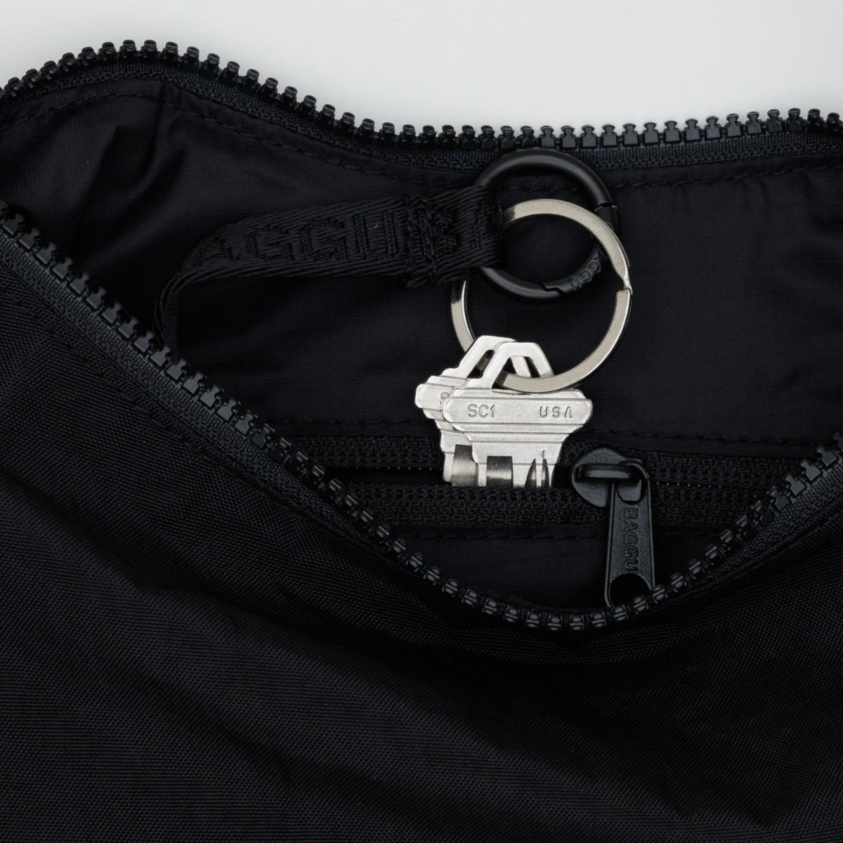 Baggu Small Nylon Crescent Bag in Black - Getoutside Shoes